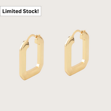 Load image into Gallery viewer, SQUARE HOOP EARRINGS