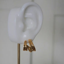 Load image into Gallery viewer, ELLA HOOP EARRINGS
