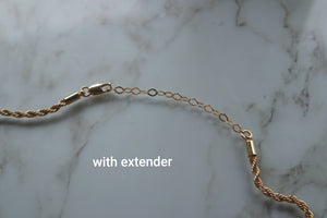 GOLD ROPE CHAIN NECKLACE