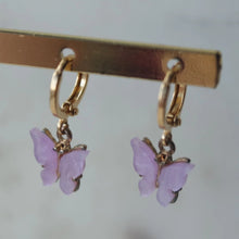 Load image into Gallery viewer, LILAC BUTTERFLY HUGGIE HOOPS
