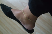 Load image into Gallery viewer, GOLD BEADED ANKLET
