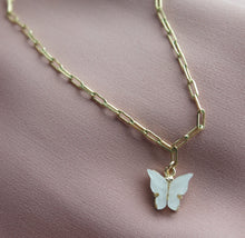 Load image into Gallery viewer, PEARL BUTTERFLY CHOKER
