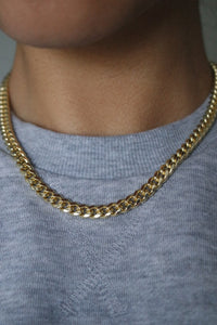 CHUNKY CURB CHAIN NECKLACE