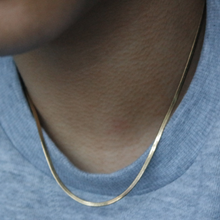 Load image into Gallery viewer, SKINNY FLAT CHAIN NECKLACE
